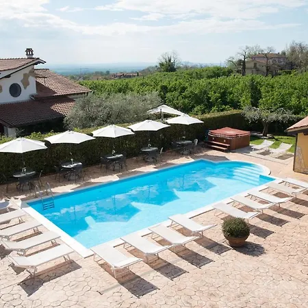 L'infinito Bed and Breakfast 3*
