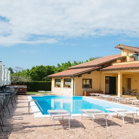L'infinito Bed and Breakfast 3*