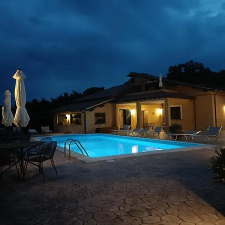 Bed and Breakfast L'infinito Carbognano