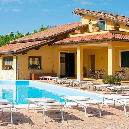 Bed & Breakfast L'infinito 3*